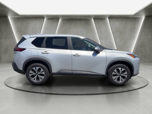Used 2023 Nissan Rogue SV AWD/4WD image 8