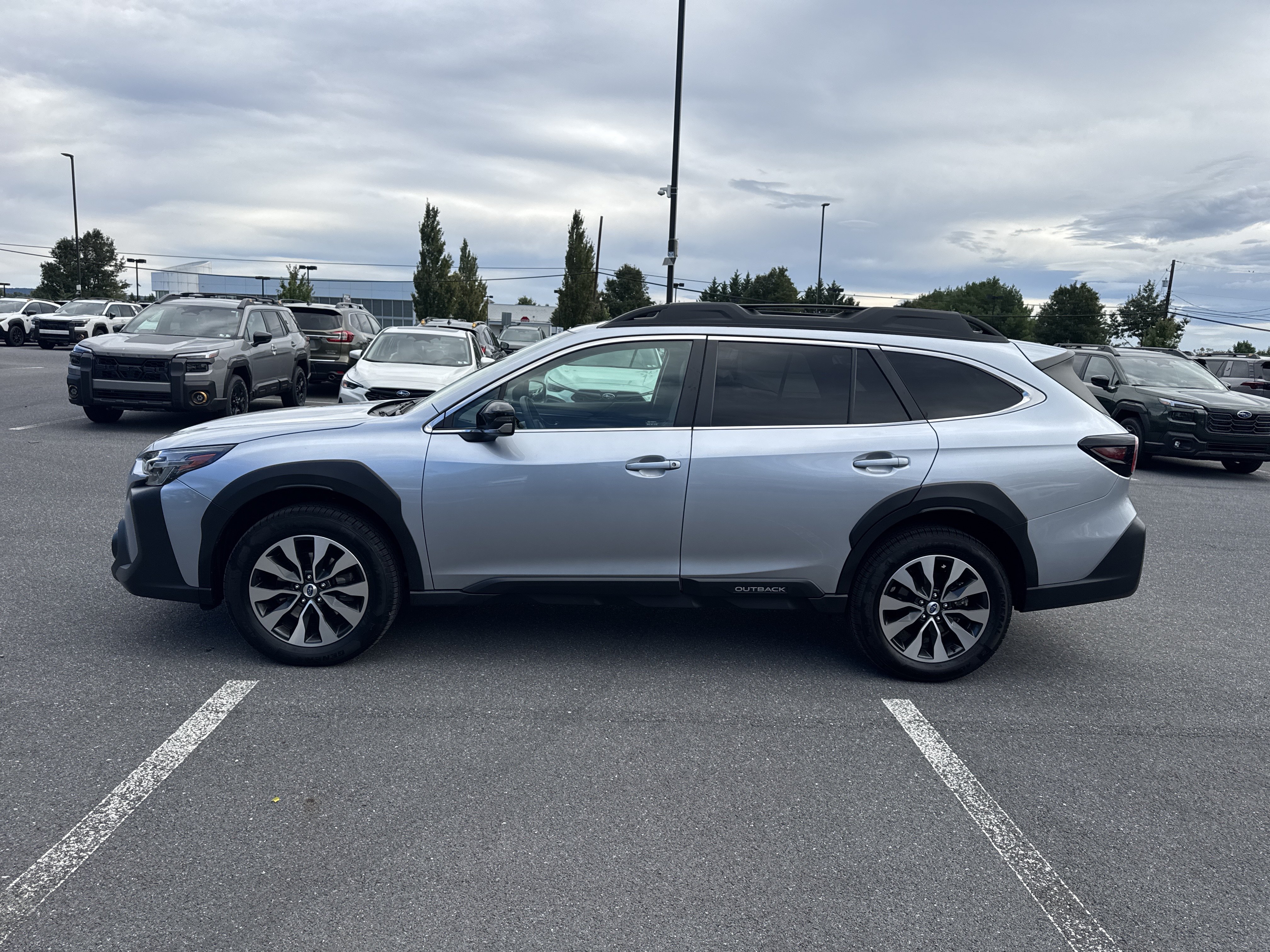 Used 2024 Subaru Outback Limited XT AWD/4WD image 29