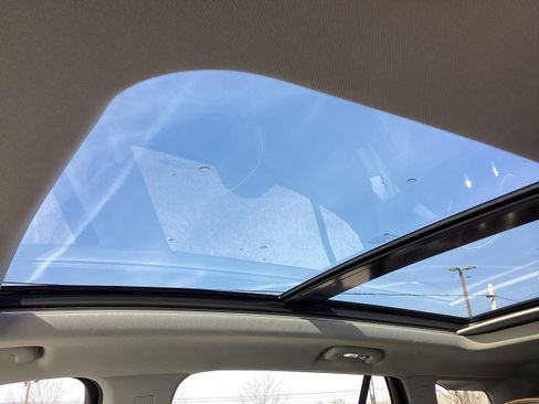 Used 2022 GMC Terrain AT4 w/ Infotainment Package II image 19