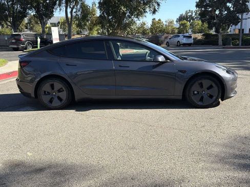 Used 2022 Tesla Model 3 image 7