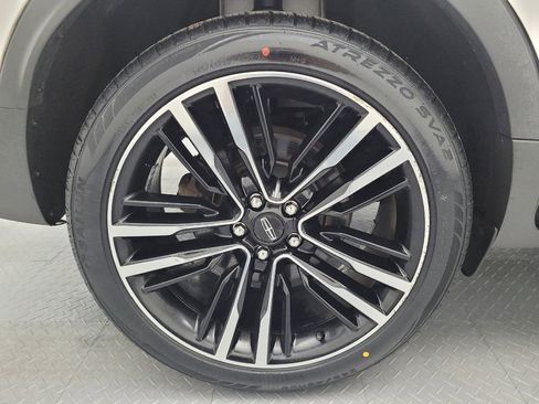 Used 2017 Lincoln MKC Reserve AWD/4WD image 31