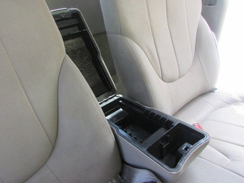 Used 2003 GMC Sonoma SLS w/ SLS Preferred Equipment Group image 18