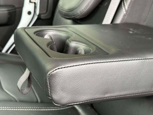 Used 2023 Jeep Wrangler Unlimited Sahara w/ Cold Weather Group image 13