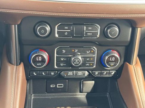 Certified 2022 Chevrolet Tahoe High Country image 38