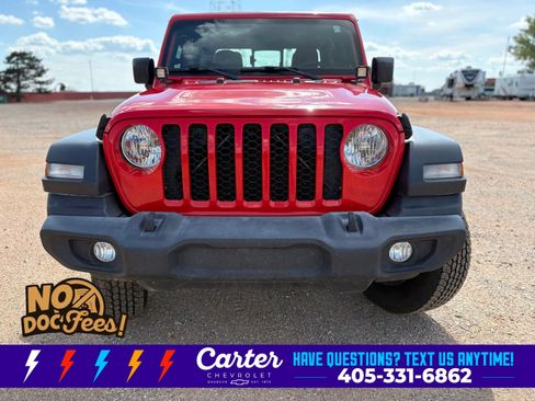 Used 2022 Jeep Gladiator Sport w/ Trailer Tow Package AWD/4WD image 10