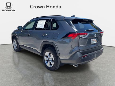 Used 2024 Toyota RAV4 XLE w/ Convenience Package FWD image 4