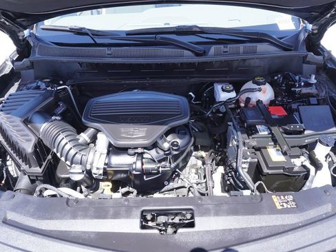 Certified 2025 Cadillac XT6 Premium Luxury AWD/4WD image 7