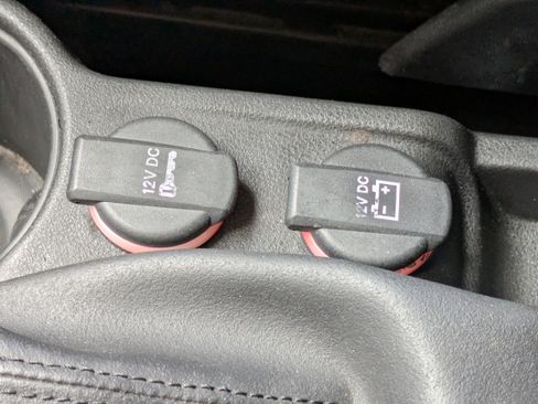 Used 2021 RAM ProMaster City Tradesman SLT image 29