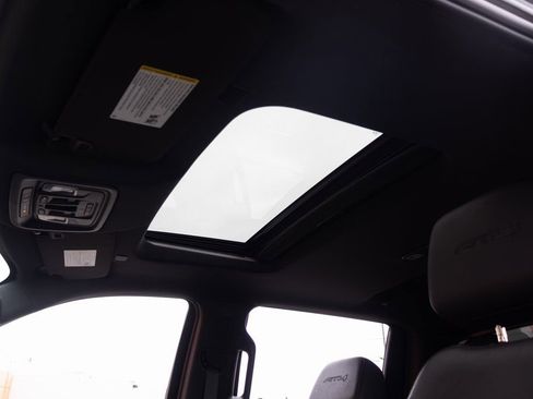 Used 2019 GMC Sierra 1500 AT4 w/ AT4 Premium Package image 8