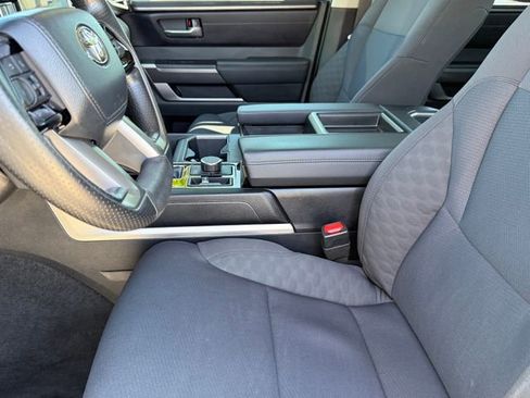 Used 2024 Toyota Tundra SR5 AWD/4WD image 10