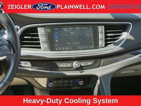 Used 2023 Buick Enclave Essence w/ Experience Buick Package AWD/4WD image 17