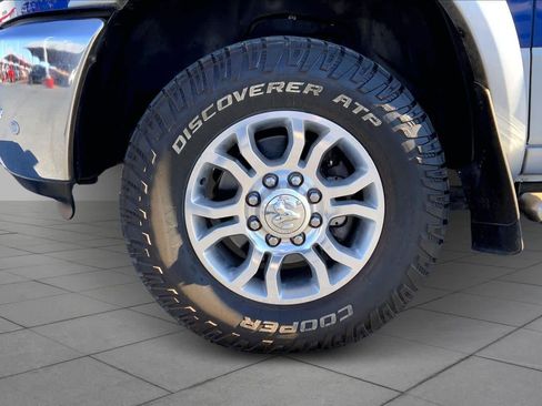 Used 2016 RAM 2500 Laramie image 11