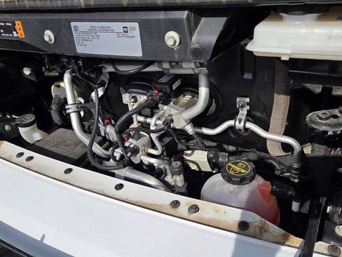 Used 2024 Chevrolet Brightdrop 600 w/ Commercial Equipment Package AWD/4WD image 17