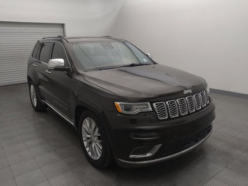Used 2017 Jeep Grand Cherokee Summit image 13