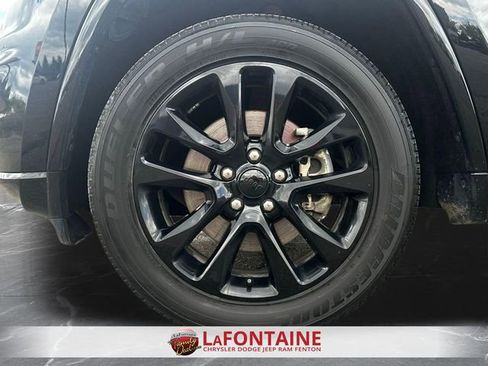 Used 2021 Jeep Grand Cherokee Laredo X AWD/4WD image 31
