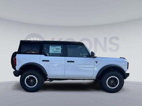 New 2025 Ford Bronco 4-Door w/ Sasquatch Package AWD/4WD image 12