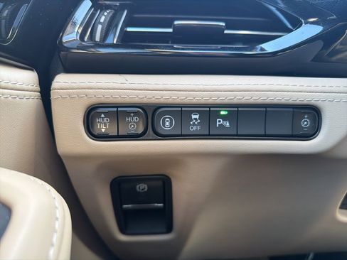 Certified 2023 Acura MDX Advance image 15