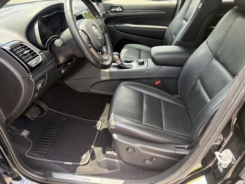 Used 2021 Jeep Grand Cherokee Limited w/ Quick Order Package 28K 80th AWD/4WD image 18