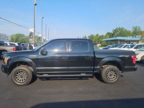 Used 2018 Ford F150 XLT w/ Equipment Group 302A Luxury AWD/4WD image 8
