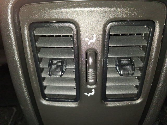 Used 2024 Dodge Durango GT w/ Blacktop Package RWD image 34