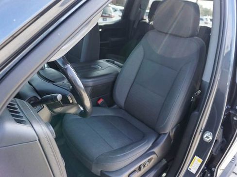 Used 2021 Chevrolet Silverado 1500 LT Trail Boss image 13