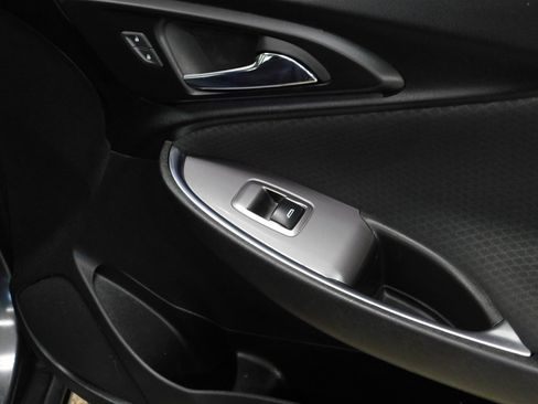 Used 2018 Chevrolet Malibu LT image 84