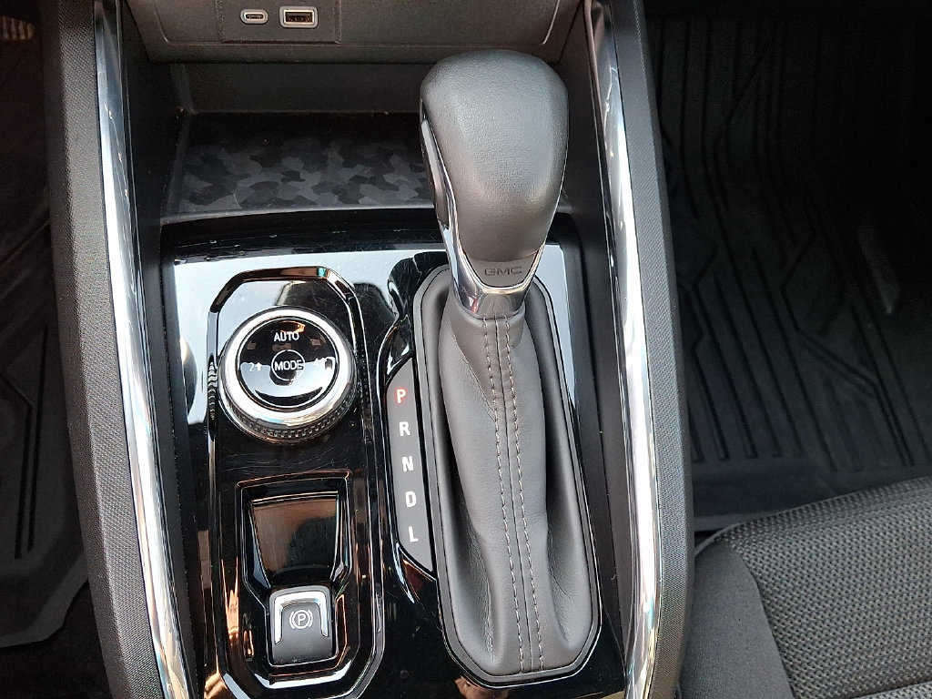 Used 2025 GMC Canyon Elevation w/ Convenience Package AWD/4WD image 16