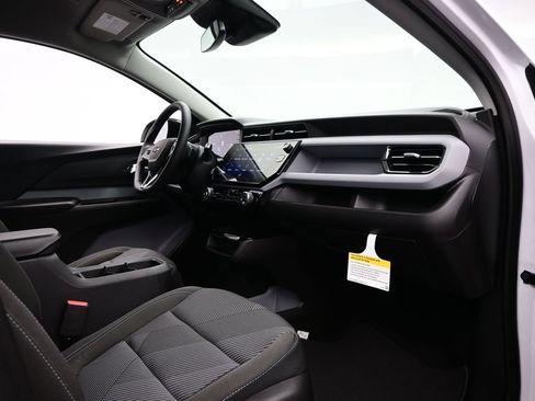 New 2027 Chevrolet Bolt LT w/ Comfort Package FWD image 11