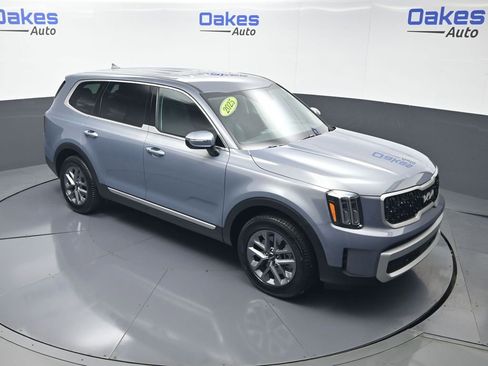 New 2025 Kia Telluride LX FWD image 47