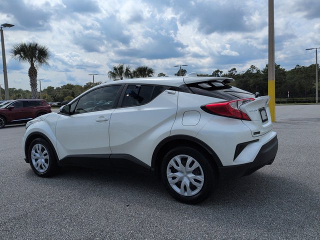 Used 2020 Toyota C-HR LE FWD image 7