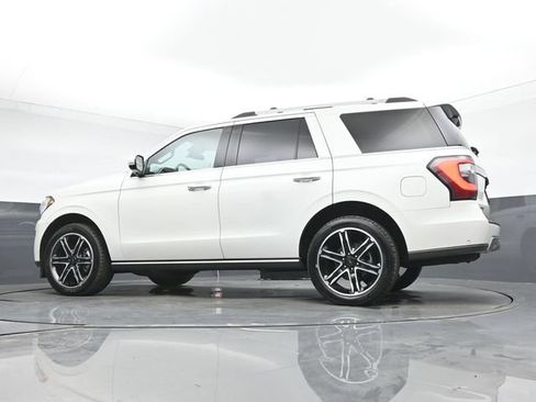 Used 2020 Ford Expedition Limited w/ Special Edition Package AWD/4WD image 14
