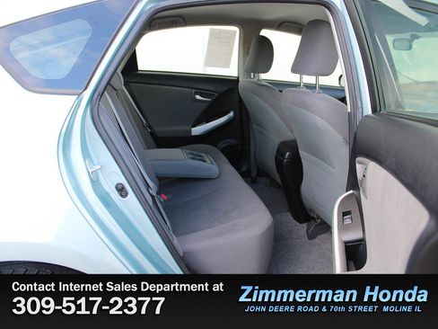 Used 2013 Toyota Prius image 8
