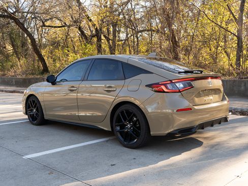 Certified 2025 Honda Civic Sport image 7