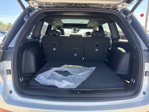 New 2026 Jeep Grand Cherokee Limited AWD/4WD image 27