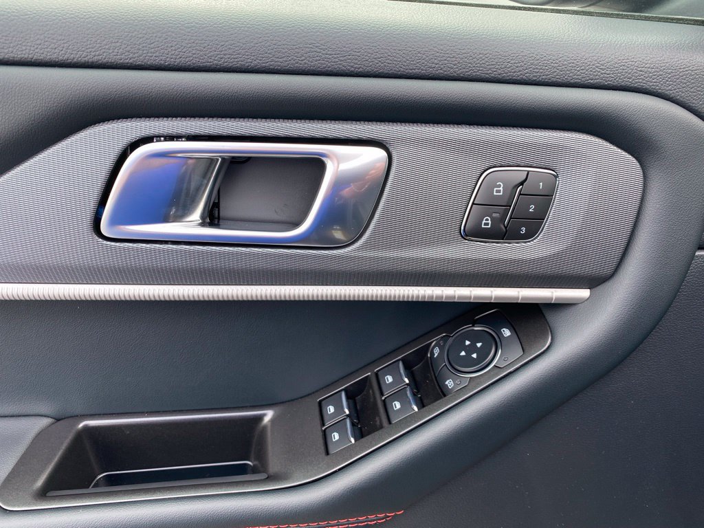 New 2026 Ford Explorer ST-Line w/ ST-Line Street Pack RWD image 11