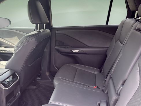Certified 2025 Lexus TX 350 AWD w/ Technology Package image 16