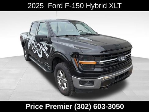 Used 2025 Ford F150 XLT w/ Equipment Group 301A Standard AWD/4WD image 1