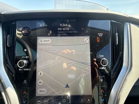 Certified 2025 Subaru Outback Premium image 18