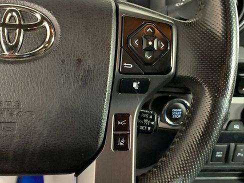 Used 2021 Toyota Tacoma TRD Off-Road w/ Technology Package AWD/4WD image 21