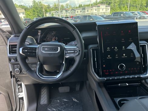 New 2026 GMC Yukon Denali w/ Denali Reserve Package AWD/4WD image 30