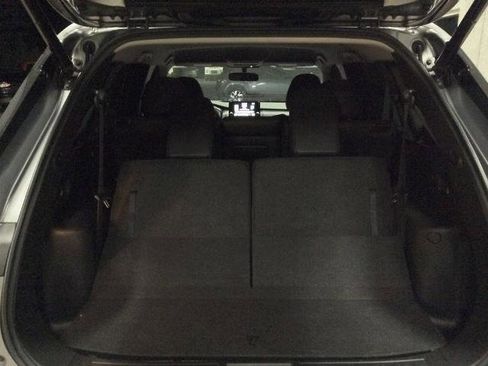 Used 2023 Mitsubishi Outlander SE image 35