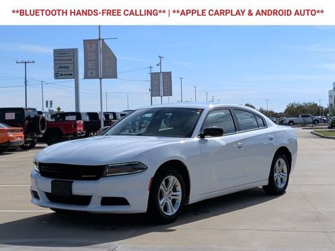Used 2023 Dodge Charger SXT image 3