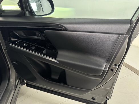 Certified 2023 Subaru Solterra AWD image 19