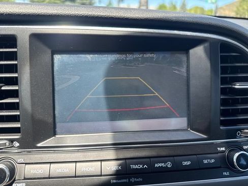 Used 2018 Hyundai Elantra SEL FWD image 20