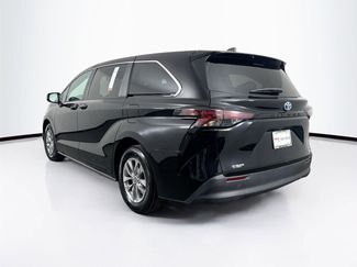 Certified 2024 Toyota Sienna LE video 2