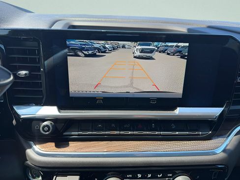 Used 2024 Chevrolet Silverado 1500 RST AWD/4WD image 26