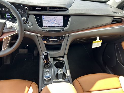 New 2026 Cadillac XT5 Premium Luxury w/ Driver Assist Package image 15