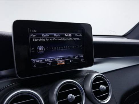 Used 2018 Mercedes-Benz GLC 300 image 33