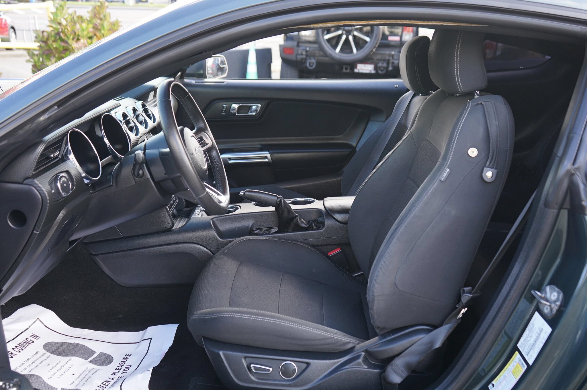 Used 2015 Ford Mustang Coupe w/ Equipment Group 051A RWD image 12