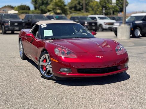 Used 2007 Chevrolet Corvette Convertible w/ Preferred Equipment Group RWD image 2